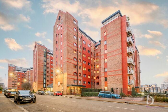 1 Bedroom Flat To Rent In Watermans Quay, London, SW6