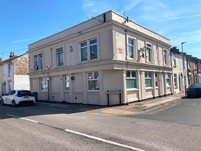 1 Bedroom Flat For Sale In Brookfield Road, Portsmouth, PO1