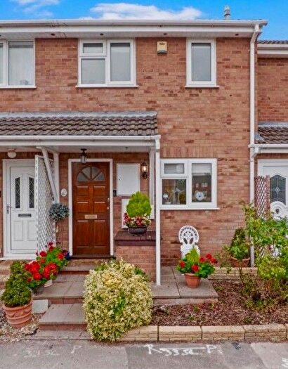 2 Bedroom End Terrace House For Sale In Woodland Close, Worcester., WR3