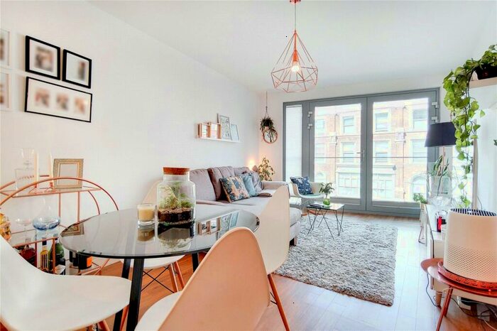 2 Bedroom Apartment To Rent In Kingsland High Street, London, E8