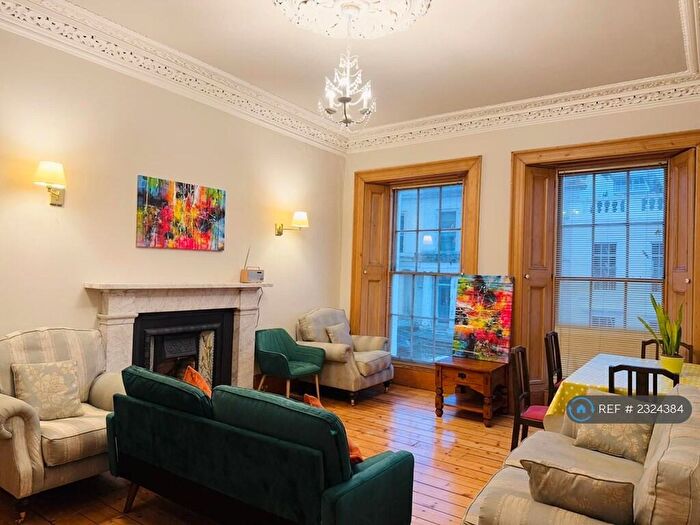 2 Bedroom Flat To Rent In Dundee, Dundee, DD1