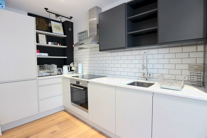 1 Bedroom Flat To Rent In Rye Lane, Peckham, SE15