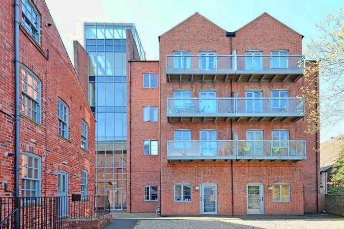 2 Bedroom Flat To Rent In Whitecroft Works, Furnace Hill, Sheffield, S3