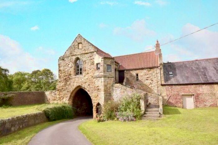 2 Bedroom Flat To Rent In Kepier Lane, Durham, DH1