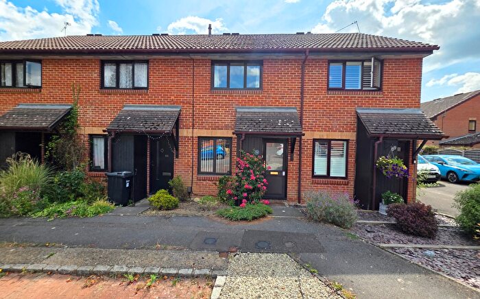2 Bedroom Terraced House To Rent In Broad Hinton, Twyford, Reading, Berkshire, RG10