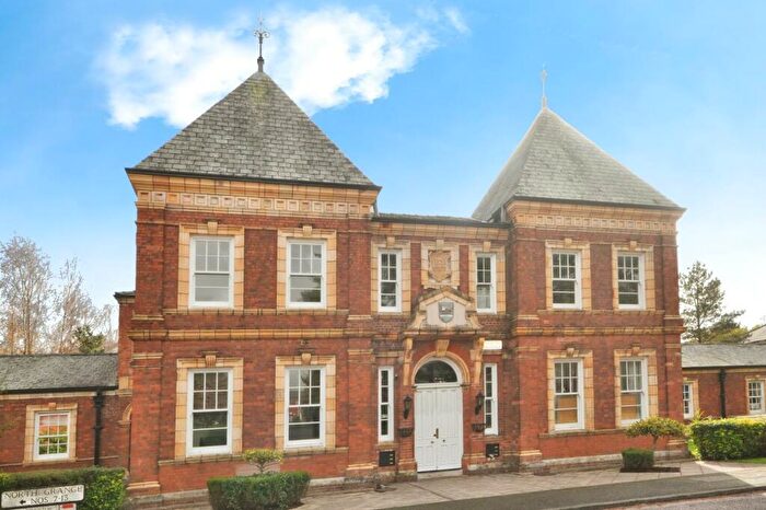 3 Bedroom Maisonette To Rent In Clyst Heath, Exeter, EX2