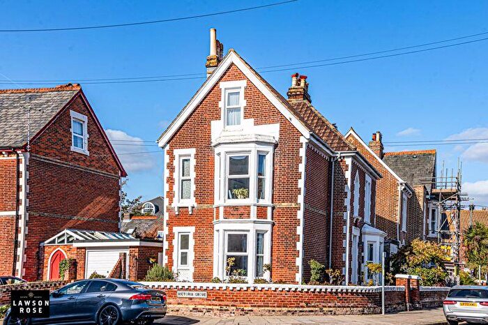 5 Bedroom Detached House For Sale In Victoria Grove, Southsea, PO5