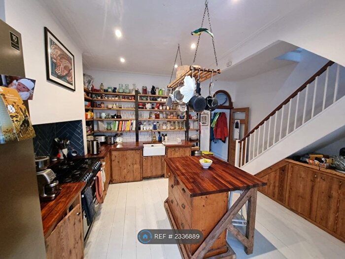 2 Bedroom Terraced House To Rent In East Grove, Bristol, BS6