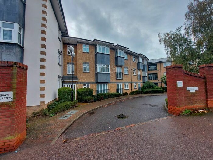 2 Bedroom Flat To Rent In Morello Gardens, Stevenage Road, Hitchin, SG4