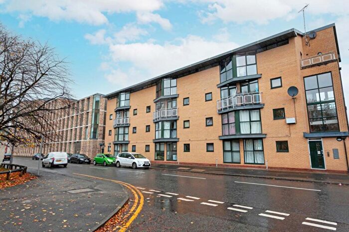 2 Bedroom Apartment To Rent In Burlington Street, Hulme, Manchester, M15
