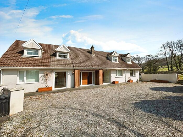 4 Bedroom Detached House For Sale In St. Mary Hill, Bridgend, CF35