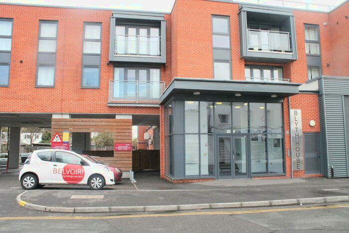 2 Bedroom Flat To Rent In Blyth House, Southchurch Road, Southend-on-Sea, SS1