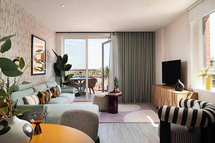 2 Bedroom Flat For Sale In Dagenham Green, Kent Avenue, Dagenham, RM9