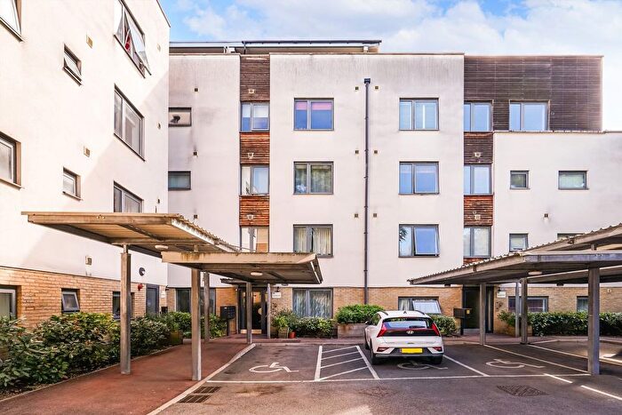 1 Bedroom Flat To Rent In Clapham Park Road, Clapham, SW4