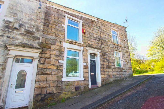 2 Bedroom Property To Rent In Alice Street, Darwen, BB3