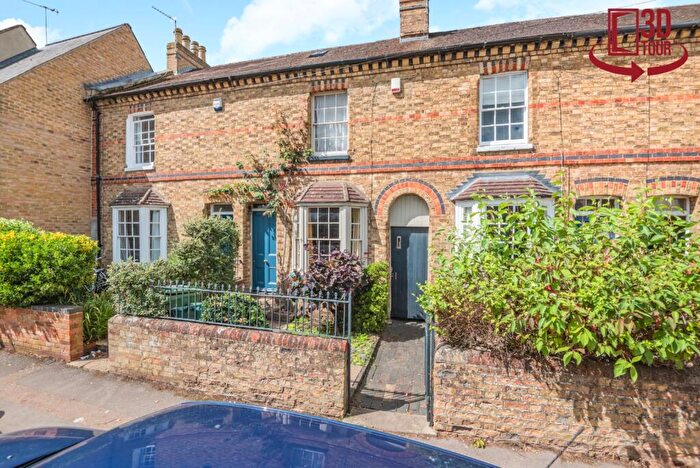 3 Bedroom House To Rent In Middle Way, Oxford, OX2
