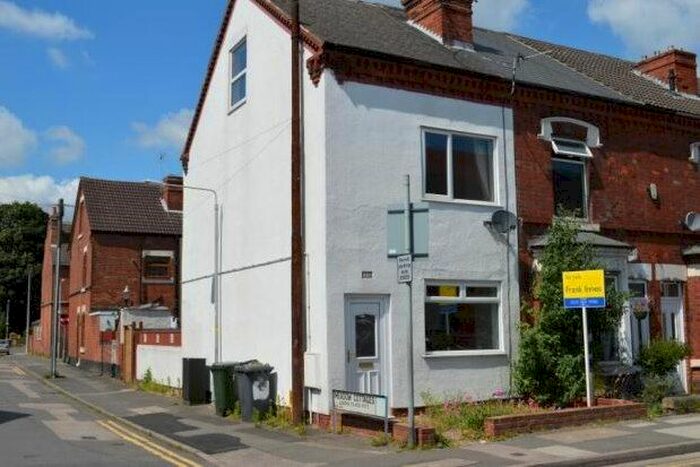 2 Bedroom End Of Terrace House To Rent In Netherfield, Nottingham, NG4