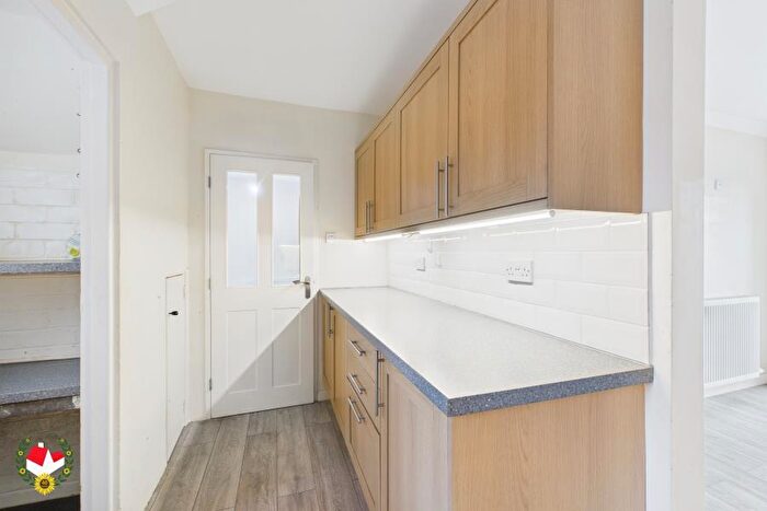 3 Bedroom Terraced House To Rent In Lichfield Road, Barnwood, Gloucester, GL4