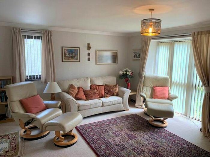 2 Bedroom Apartment To Rent In Fox Howe, Burlington St, Ulverston, LA12