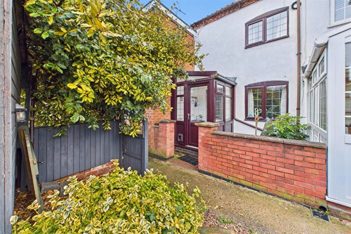 2 Bedroom House For Sale In Mill Lane, Mansfield, NG21