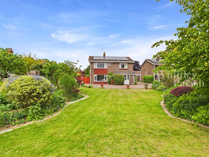 4 Bedroom Detached House For Sale In Willow Walk, Harleston, IP20