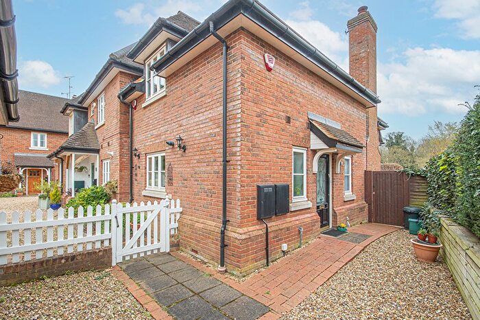 2 Bedroom End Terrace House For Sale In Wendover Drive, Welwyn, Hertfordshire, AL6