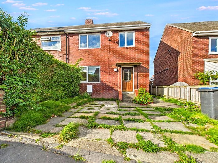 3 Bedroom Semi-Detached House For Sale In Old Hall Road, Consett, DH8