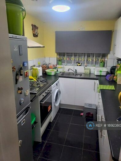 2 Bedroom Terraced House To Rent In Raynham Avenue, London, N18