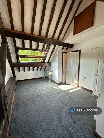 1 Bedroom Flat To Rent In Bathafarn Hall, Ruthin, LL15