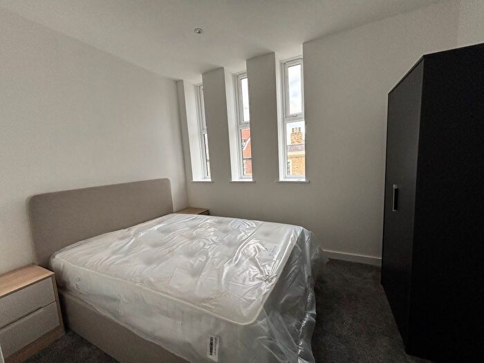 1 Bedroom Flat To Rent In Percy Street, Hull, HU2