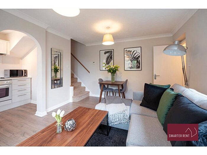 1 Bedroom Semi-Detached House To Rent In Milward Gardens, Bracknell, RG12