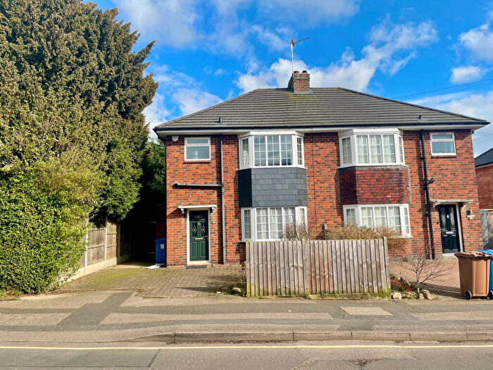 3 Bedroom Semi-Detached House To Rent In North Street, Derby, Derbyshire, DE23