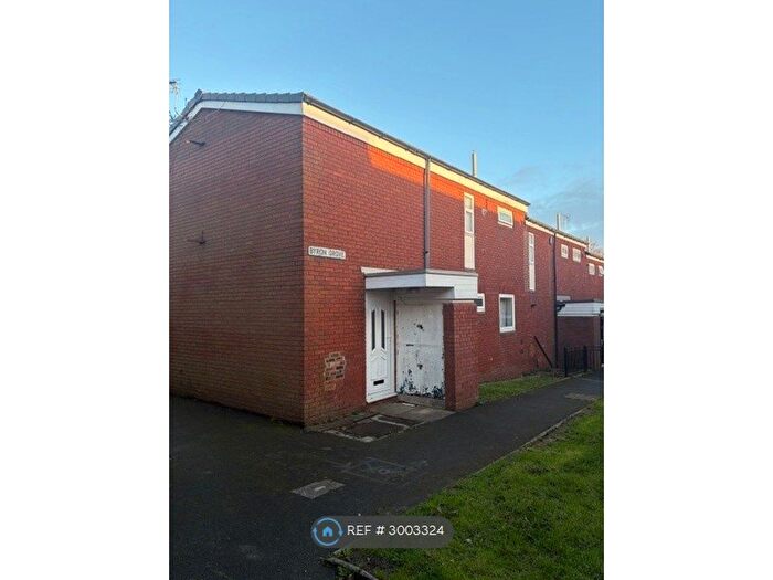 4 Bedroom End Of Terrace House To Rent In Byron Grove, Manchester, M46