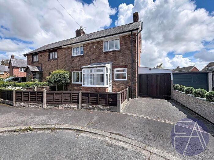 3 Bedroom Semi-Detached House For Sale In The Avenue, Southport, Lancashire, PR9