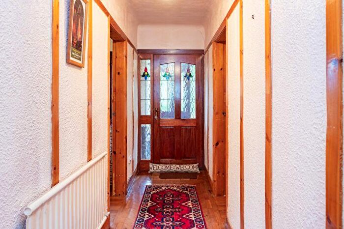 2 Bedroom Detached Bungalow For Sale In Blythe Lane, Lathom, L40