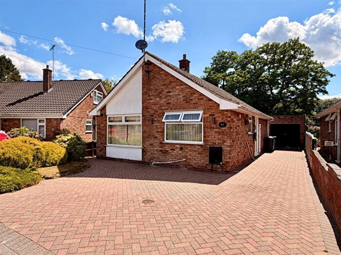 2 Bedroom Detached Bungalow For Sale In St. Marys Crescent, Tickhill, Doncaster, DN11