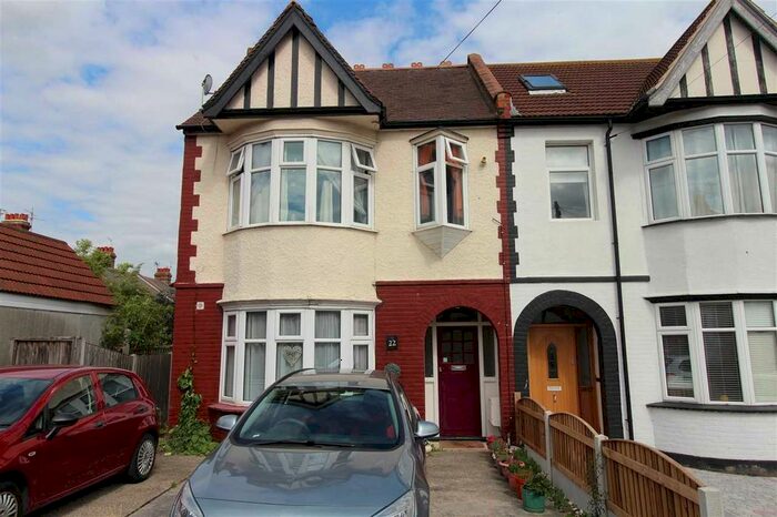 2 Bedroom Flat To Rent In Leamington Road, Southend-On-Sea SS1
