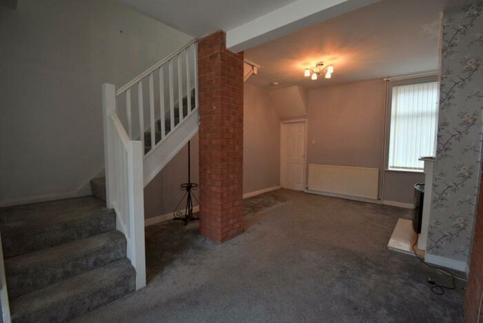 3 Bedroom Terraced House To Rent In Henry Street, Grimsby, South Humberside, DN31