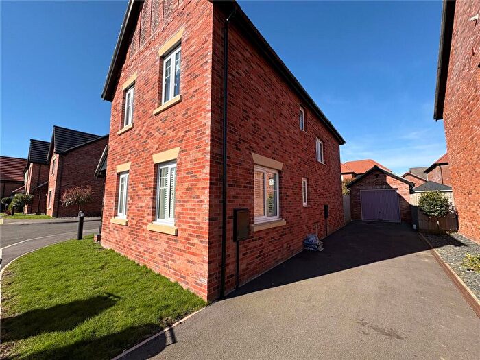 4 Bedroom Detached House For Sale In Poppy Way, Daventry, Northamptonshire, NN11