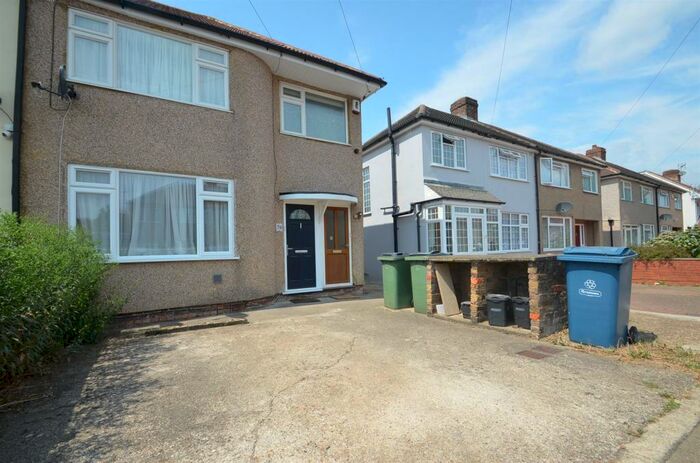 1 Bedroom Maisonette To Rent In Kenilworth Avenue, Harrow, HA2