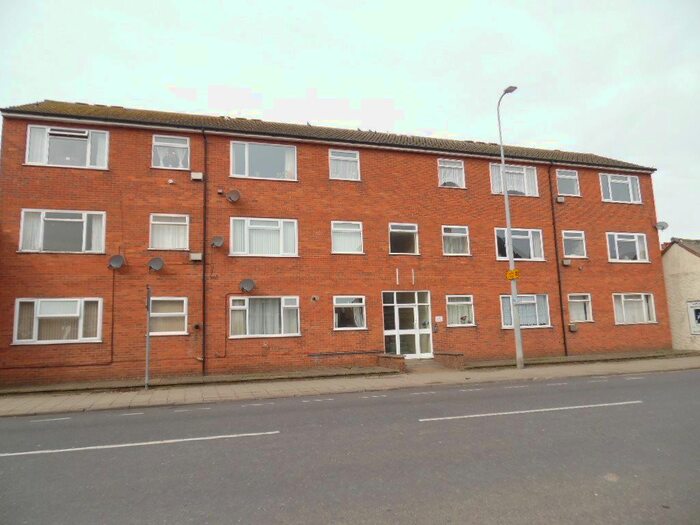 2 Bedroom Flat To Rent In Ellis Court, Roman Bank, Skegness, PE25
