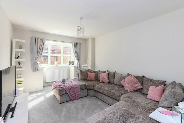 3 Bedroom Chalet To Rent In Gas Road, March, PE15