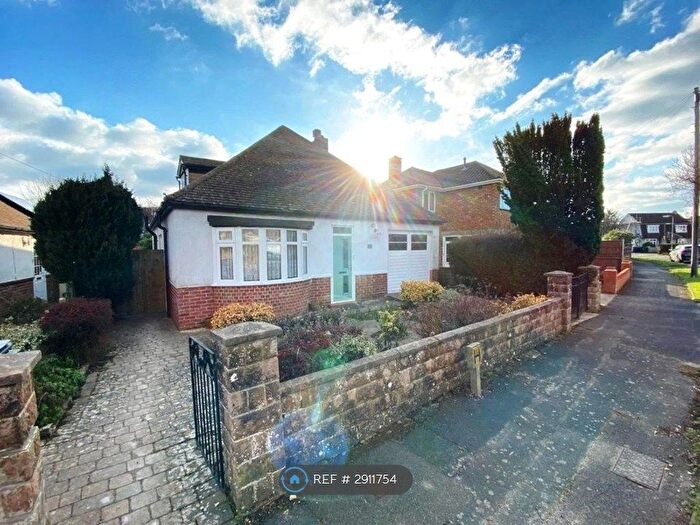 3 Bedroom Bungalow To Rent In Chester Crescent, Lee-On-The-Solent, PO13