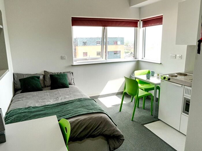 1 Bedroom Studio To Rent In Spark Street, Stoke-On-Trent, ST4