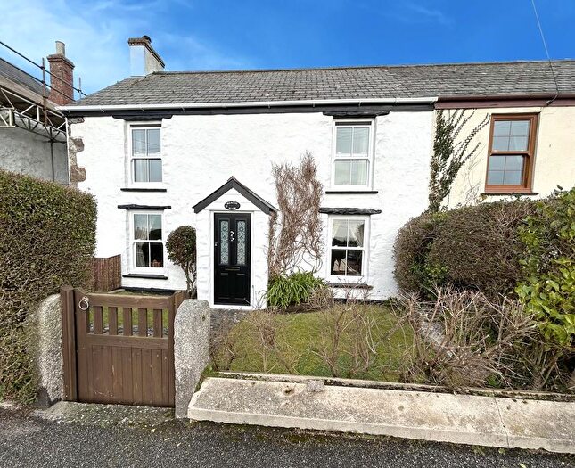 4 Bedroom Cottage For Sale In Beacon Terrace, The Lizard, TR12