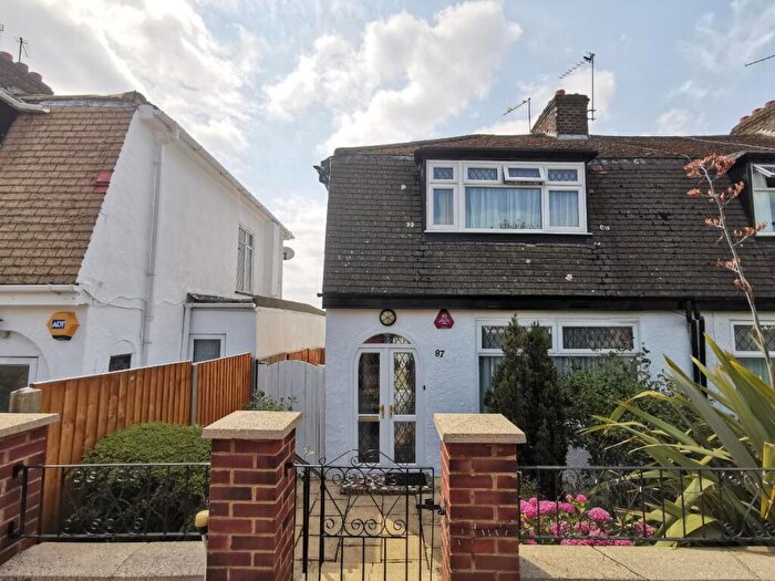 3 Bedroom End Of Terrace House To Rent In Mollison Way, Edgware, Greater London, HA8