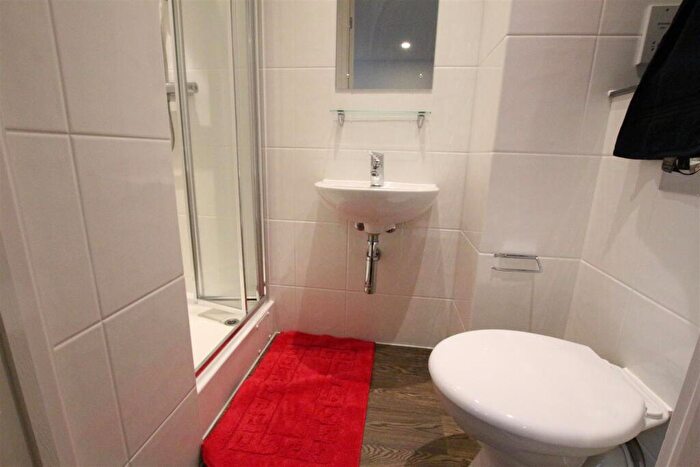 1 Bedroom Private Hall To Rent In Fish Street, Northampton, NN1