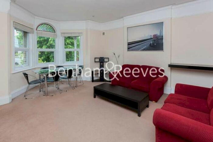 1 Bedroom Apartment To Rent In Madeley Road, Ealing, W5