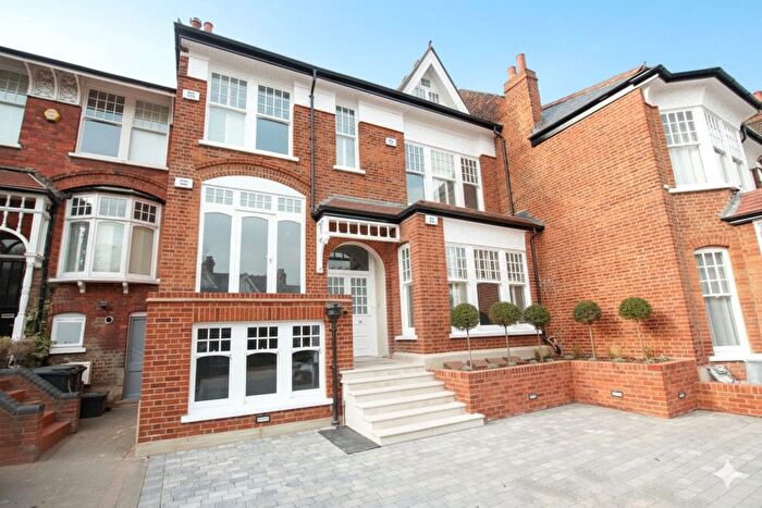 1 Bedroom Flat To Rent In Dukes Avenue, Muswell Hill, London, N10