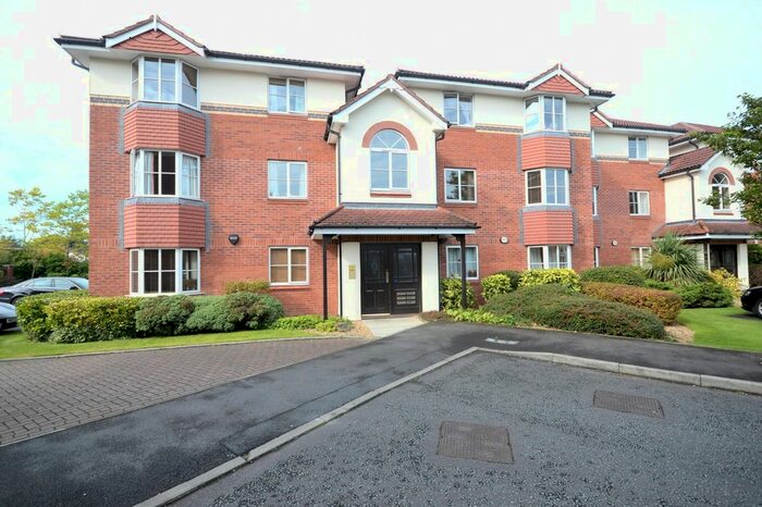 2 Bedroom Flat To Rent In Tiverton Drive, Wilmslow, SK9